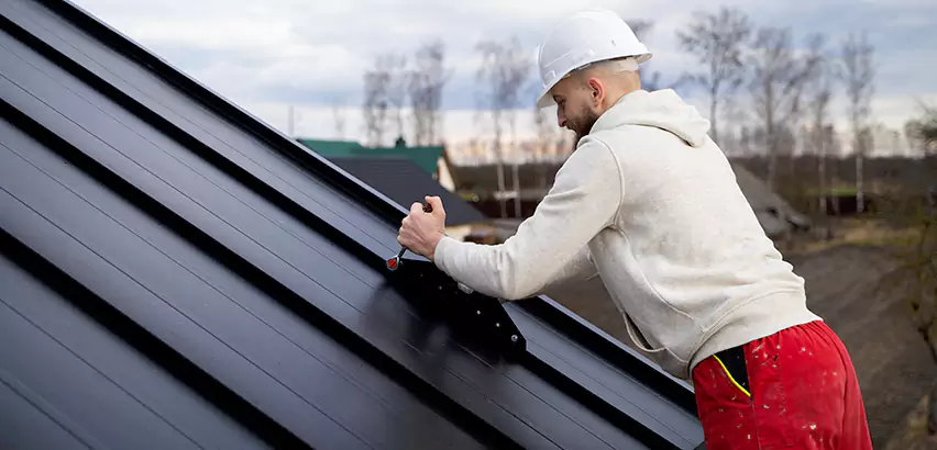 Professional Corrugated Roofing Repair Services in Wilmette, IL