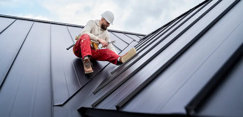 Professional Roof Valley Installation Services in Wilmette, IL
