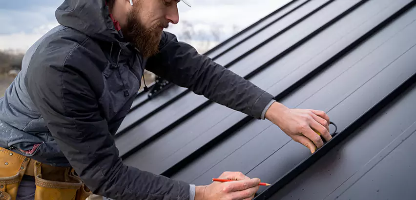 Professional Steel Roof Repair Services in Wilmette, IL