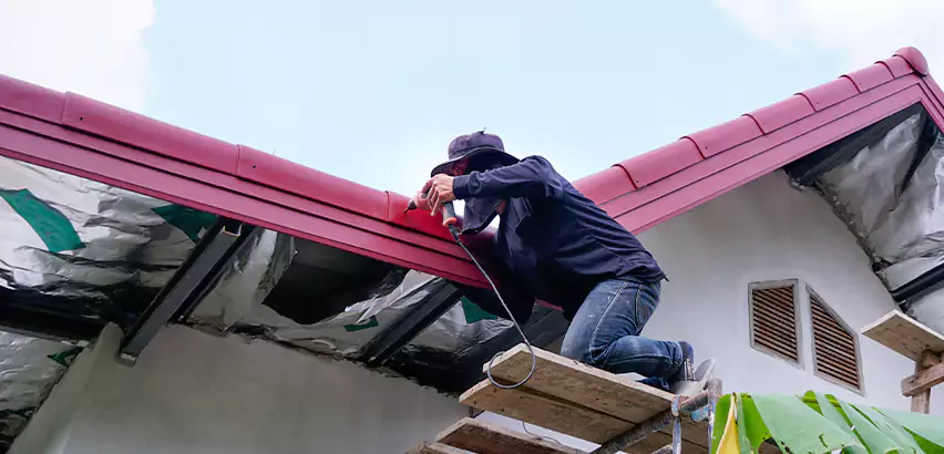 Rain Gutter Repair in Wilmette