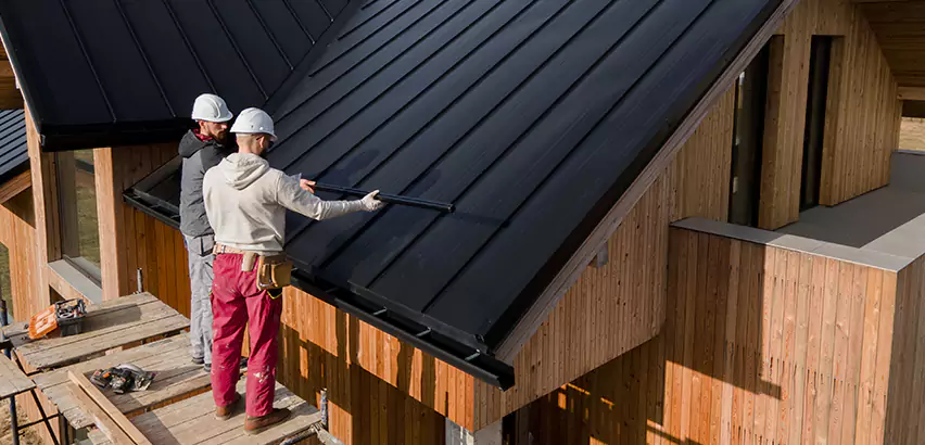 Metal Barn Roof Repair in Wilmette