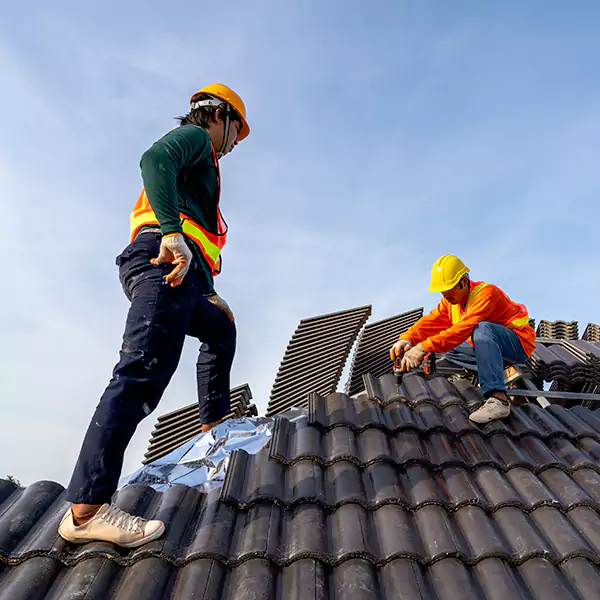 Why Wilmette, IL Property Owners Trust Wilmette Roofing Pro for Emergency Roof Repair?