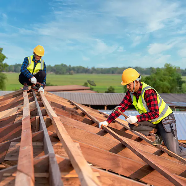 Why Wilmette, IL Property Owners Trust Wilmette Roofing Pro for Garage Roof Replacement?